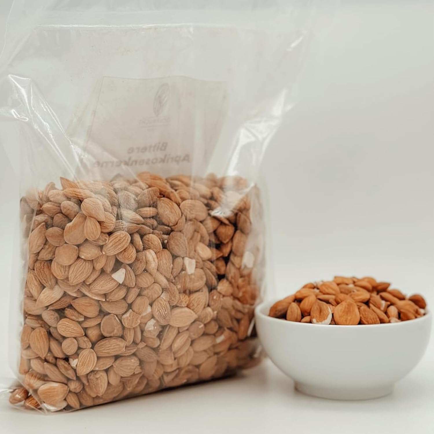 1001-frucht-n-sse-bio-aprikosenkerne-bitter-1-kg image 3