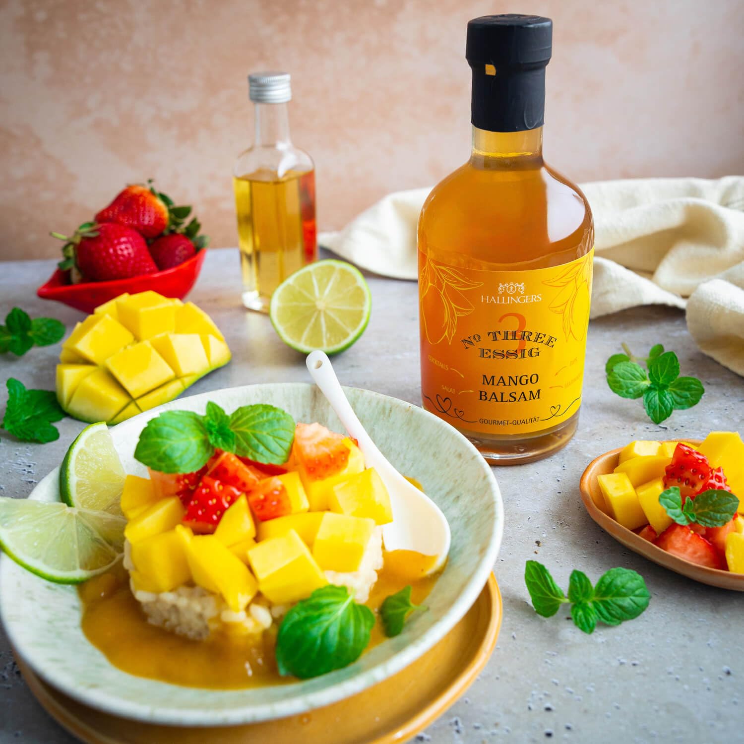 hallingers-no-3-mango-balsam-gourmet-essig-350ml-fruchtig-mild image 2