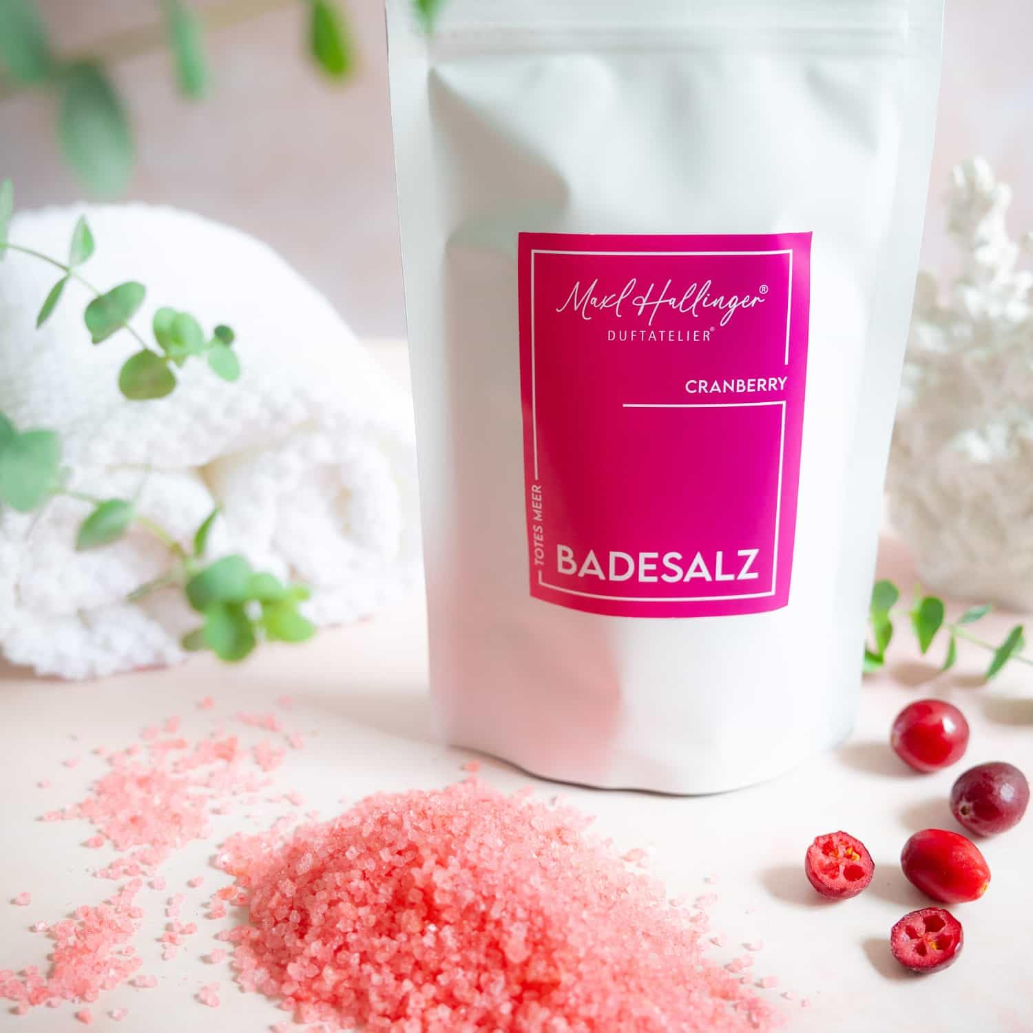 hallingers-wellness-badesalz-cranberry-geschenk-400-g-totes-meer image 2