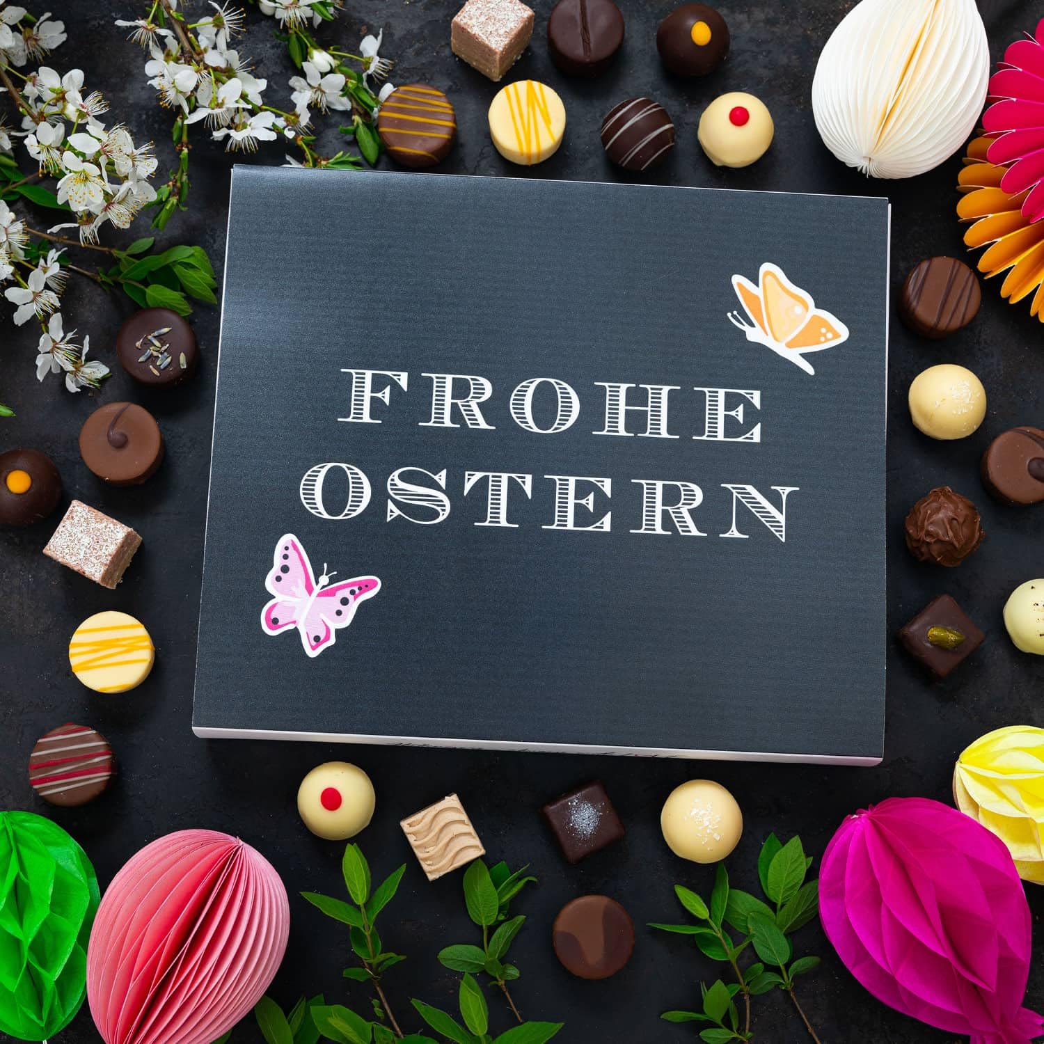 hallingers-frohe-ostern-black-pralinenbox-ohne-alkohol-xl-240-g image 2